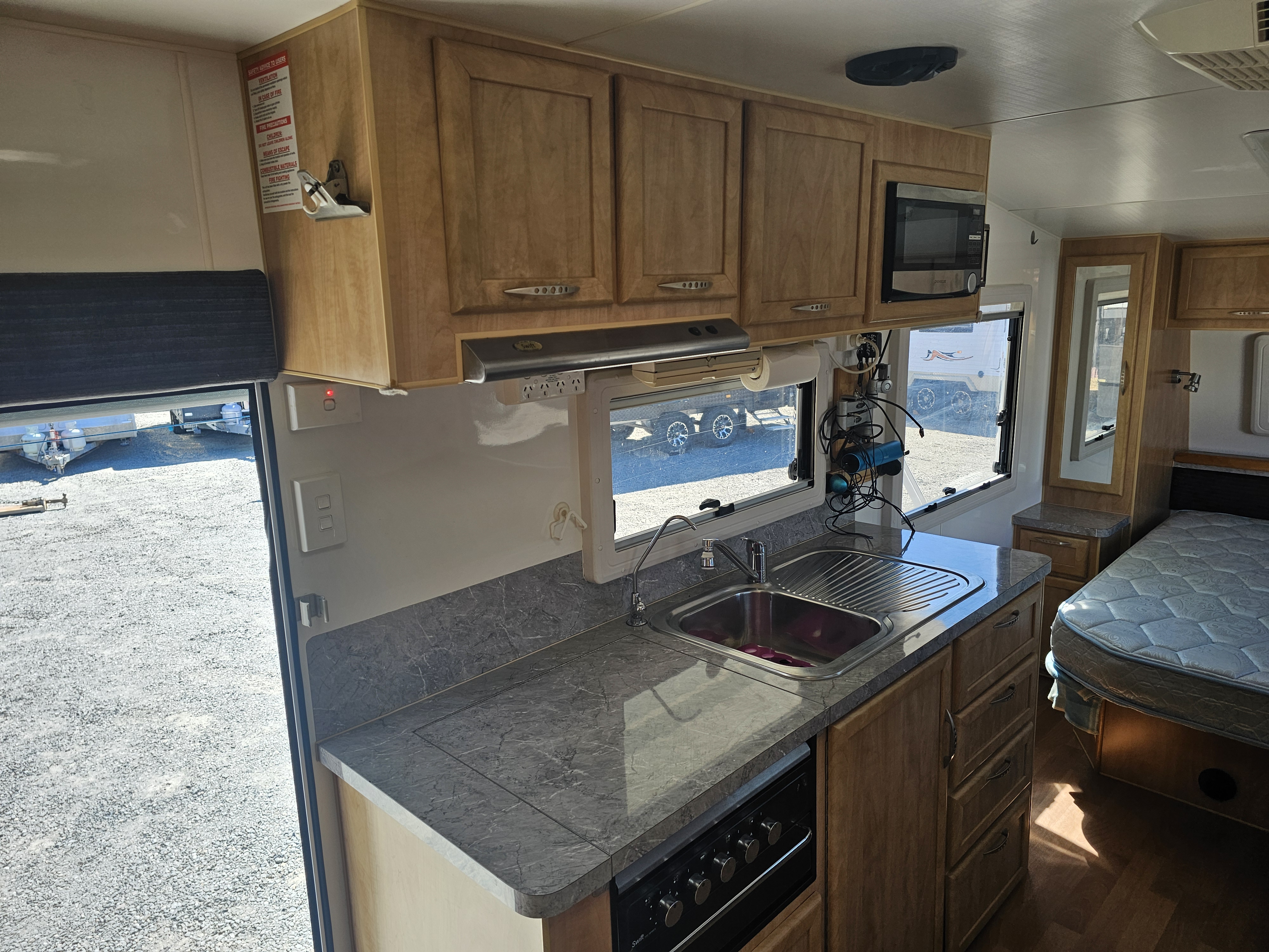 2014 Billabong Caravans GROVE 186 image 4